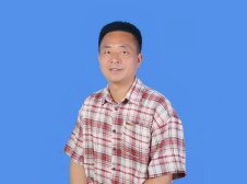 陈龙.jpg